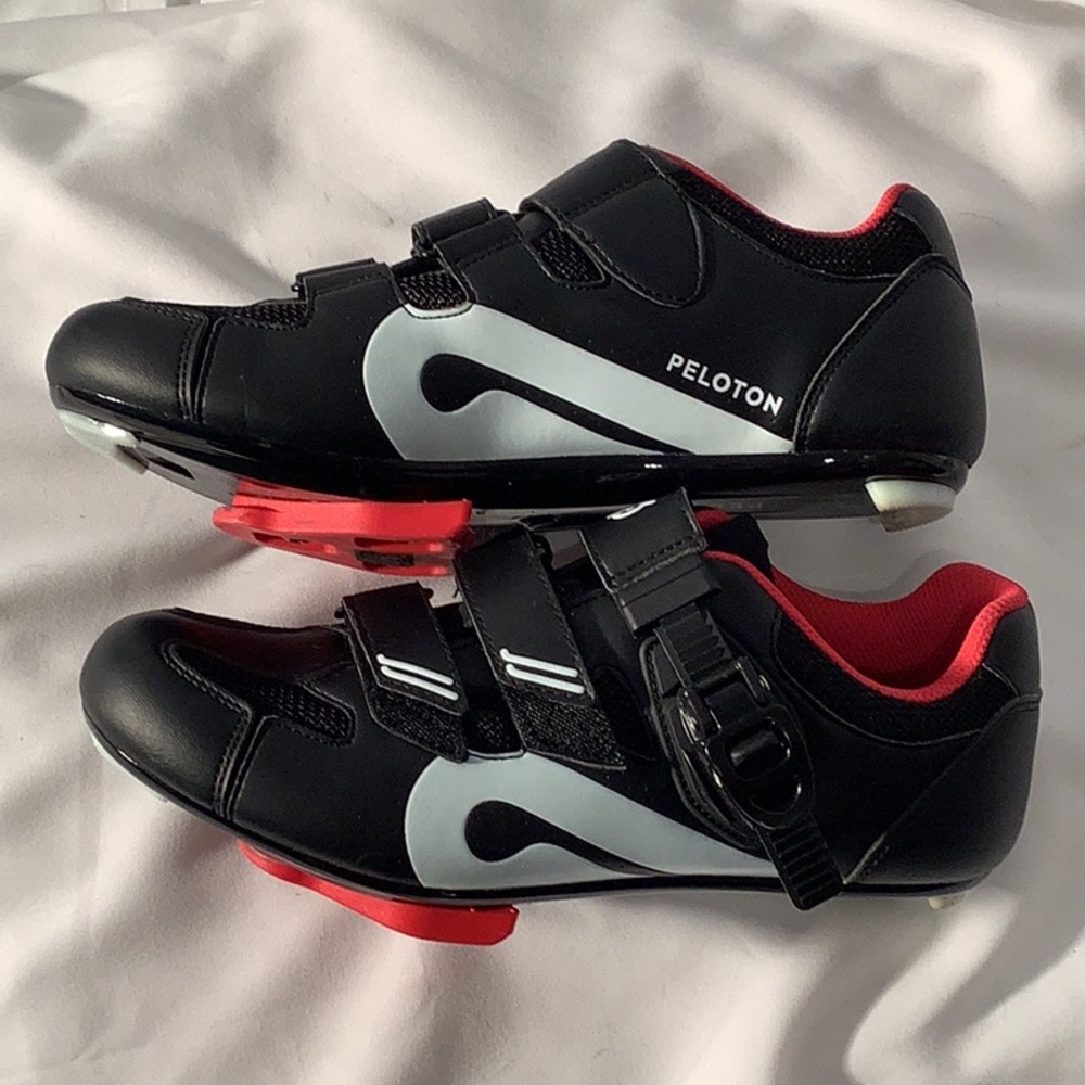 Peloton Cycling Shoes BRAND NEW for Peloton Bike and Delta Women’s 9, Men’s 7 - Picture 3 of 6